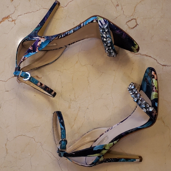 Guess Catarina4 open-toe ankle strap embellished heels, 7.5 - Picture 7 of 16